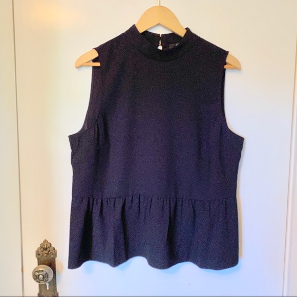 J.Crew Sleeveless Peplum Top in 365 Crepe NWOT - Picture 2 of 5